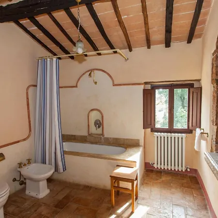 Tenuta Di Spannocchia Farmház Rosia
