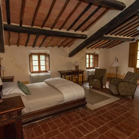 Tenuta Di Spannocchia Farm stay *